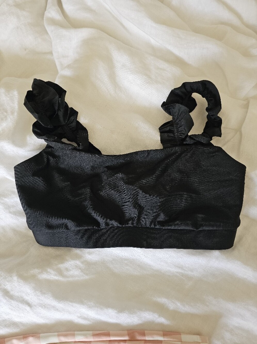 Carbon38 Black Ruffle Strap Sports Active Top Bra Small